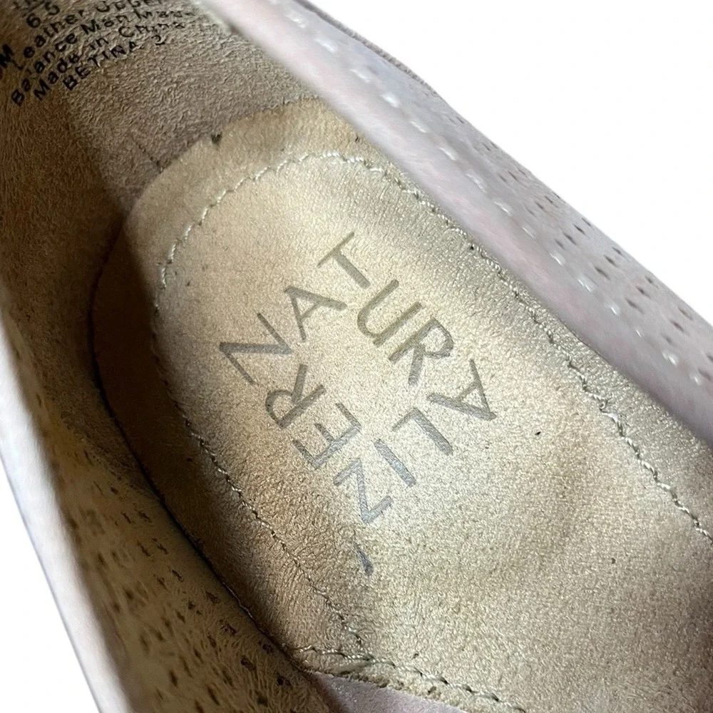 NATURALIZER Bettina 2 Blush Pink Slip On Wedge Low Heel Comfort Women's Size 8.5